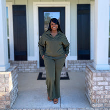 Laurie Set (Dark Olive)