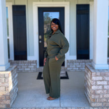 Laurie Set (Dark Olive)